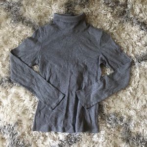 perfect basic turtleneck grey long sleeve